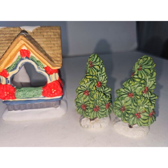Christmas Village Doll Maker Boy In Gazebo Poinsettia Gazebo 2 Trees 5 Pieces! - Picture 6 of 6